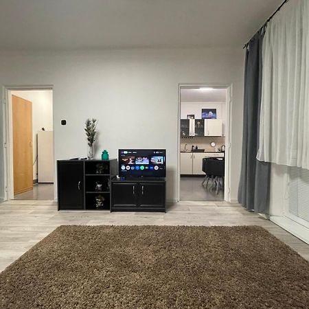 Apartman Sabo Komenskeho Kosice Bagian luar foto