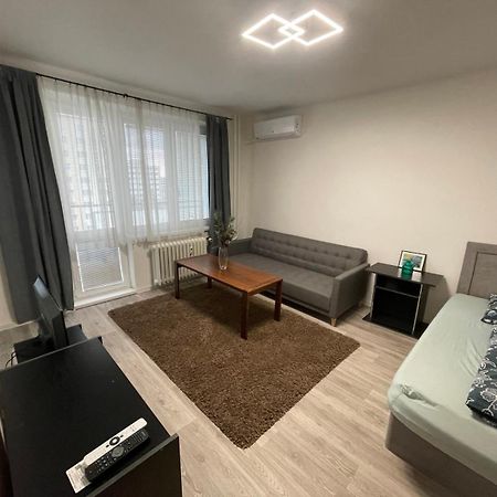 Apartman Sabo Komenskeho Kosice Bagian luar foto