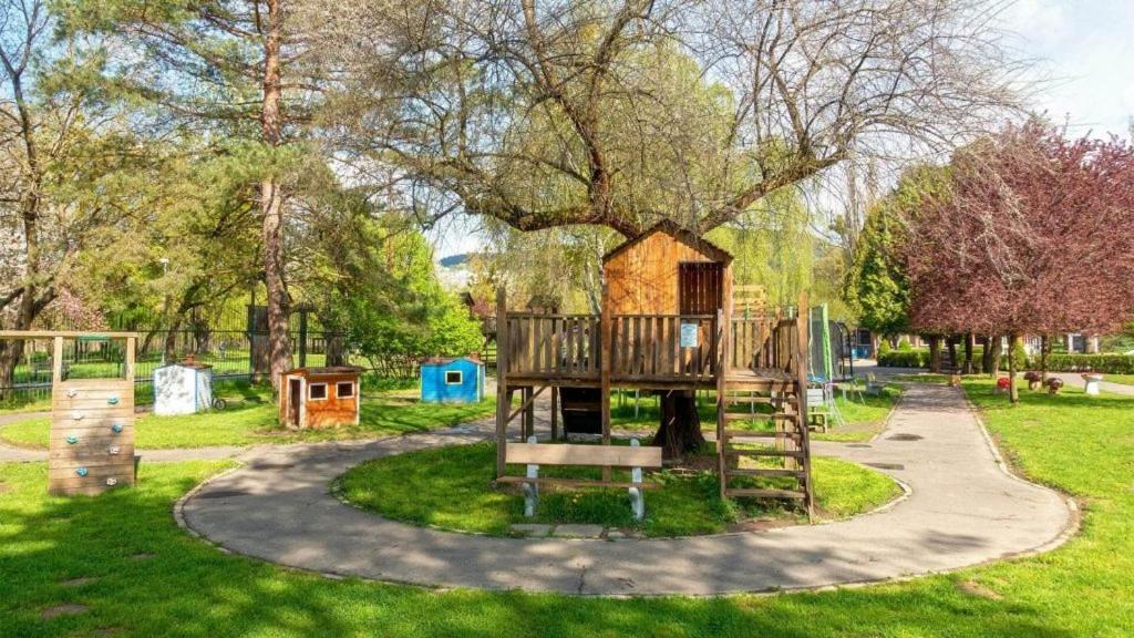 Apartman Sabo Komenskeho Kosice Bagian luar foto