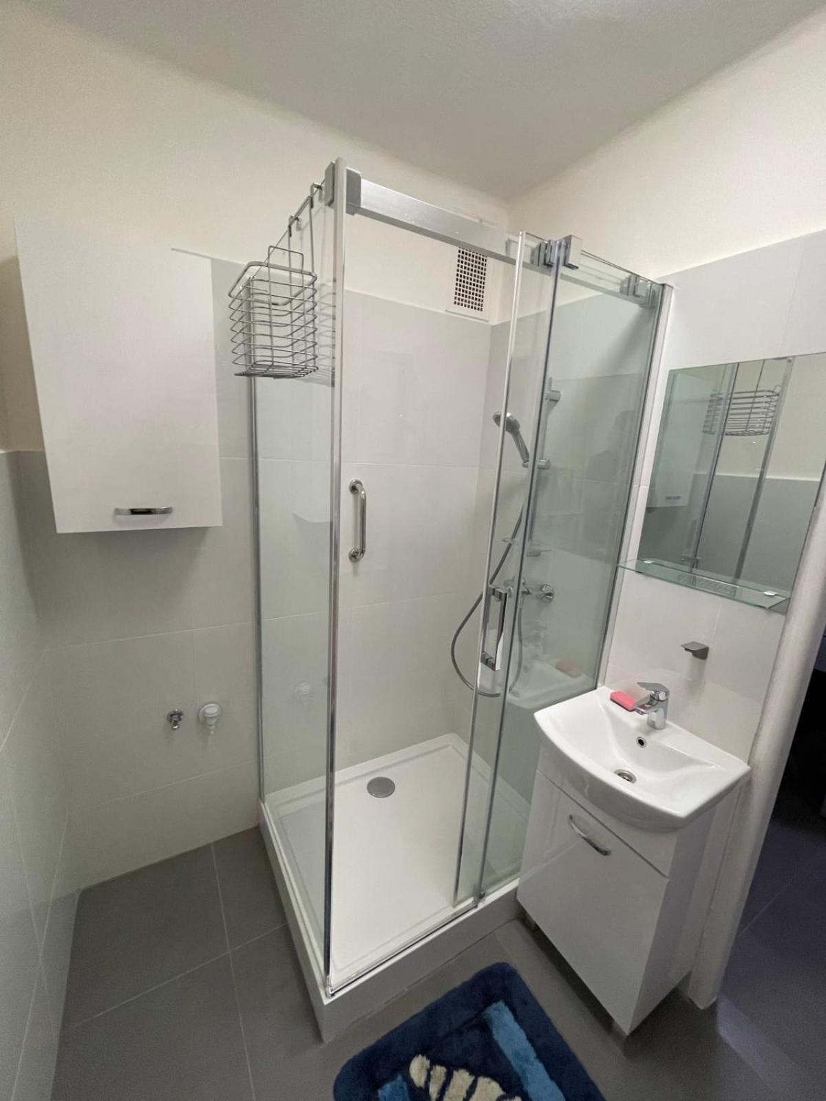Apartman Sabo Komenskeho Kosice Bagian luar foto