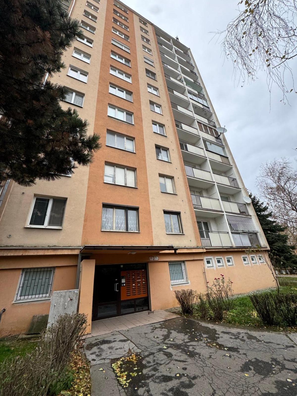 Apartman Sabo Komenskeho Kosice Bagian luar foto
